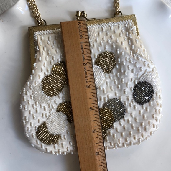 Du Val white gold and silver beaded bag purse - Picture 8 of 8